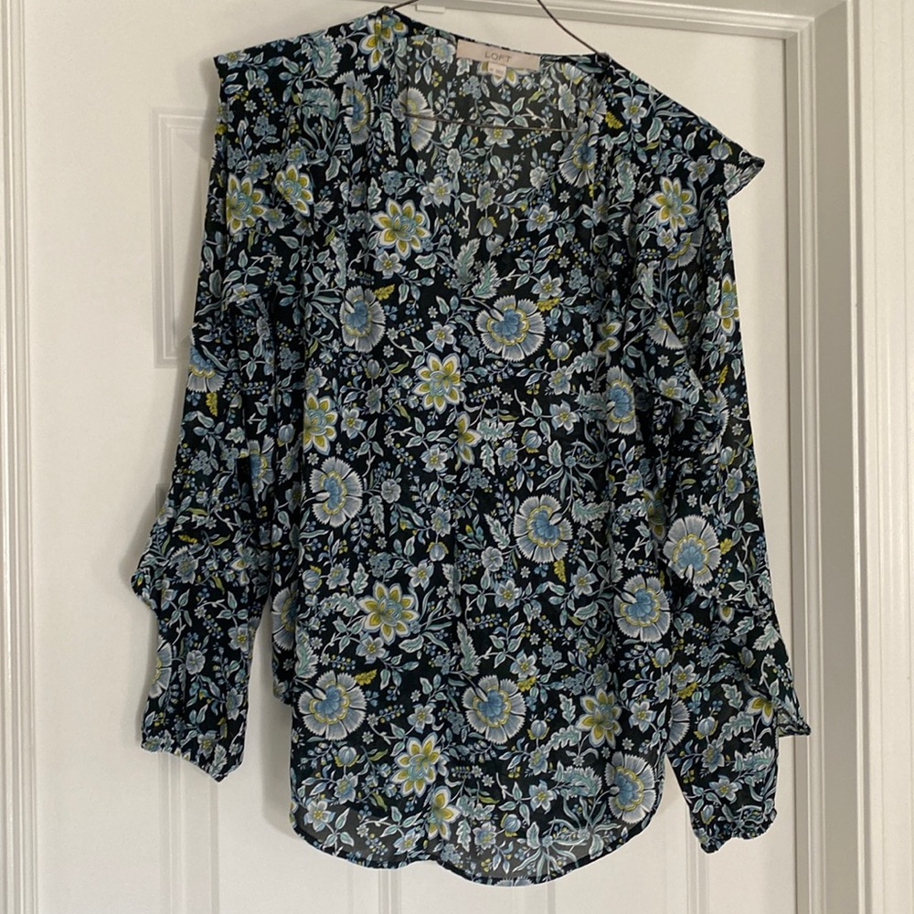 LOFT navy, light blue, & yellow blouse